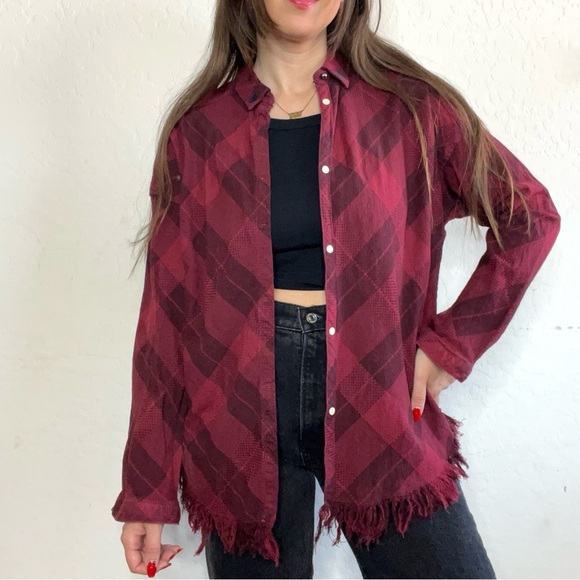 Scotch and Soda Club Mirage Button Down Shirt in Maroon Raw Hem - Picture 1 of 8